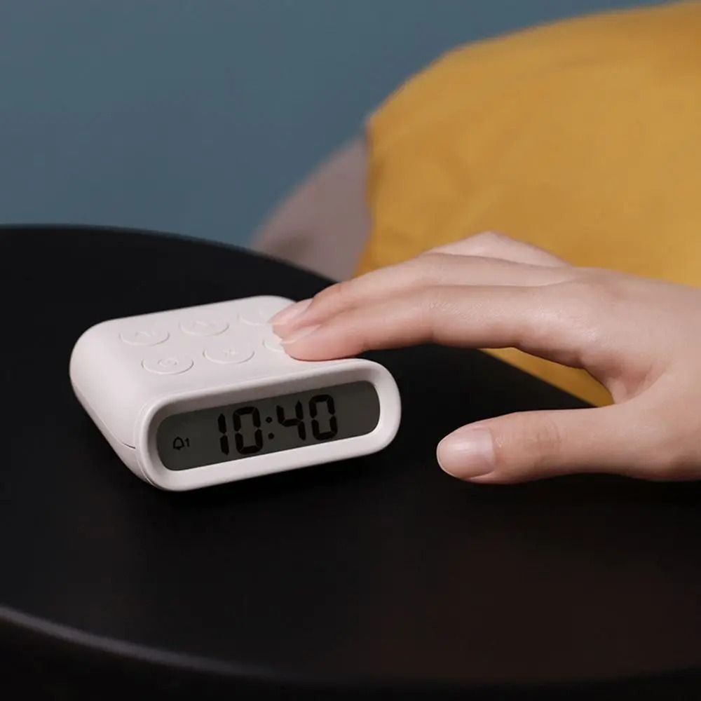 Modern Electronics Gadgets - Cadeaux créatifs, petit réveil à piles,